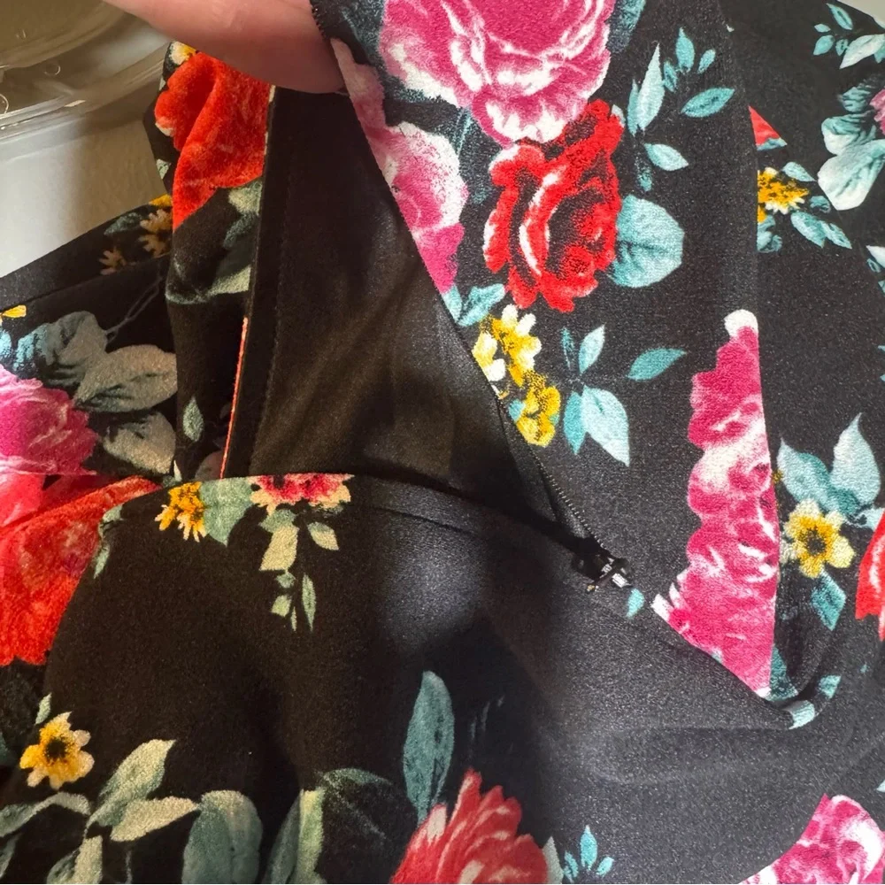 B Darlin Black Floral Maxi‎ Skirt Size 8 Cottagecore Romantic Feminine Versatile